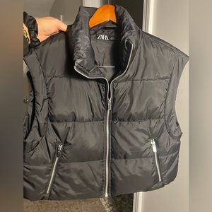 Zara crop puffer vest